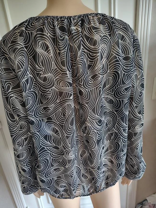 nette blouse van mayerline  als nieuw <3 – photo 3